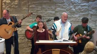 Dan Nichols at Shabbat Services [upl. by Hsuk]