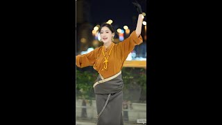 Beautiful Tibetan dance beautiful Tibetan song quot Ala Qiang Sequot [upl. by Annitsirhc183]