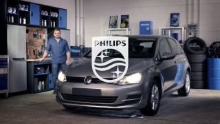 PHILIPS TUTO  Comment remplacer les ampoules de phares de votre Volkswagen Golf VII [upl. by Eniagrom]