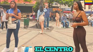 🇨🇴 El Centro Medellin TOUR RAW [upl. by Ihcur]