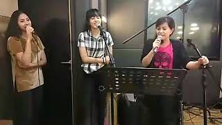 Birgi putri mariabella farie thafar COVER song quotaku makin cintaquot [upl. by Sanfred]