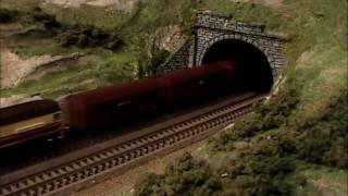 Renfe N scale spur trains Digital DCC and analog models [upl. by Catrina]