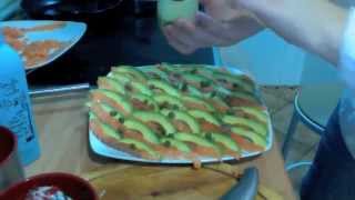 Cómo hacer CARPACCIO DE SALMÓN CRUDO Y AGUACATE receta fácil paso a paso [upl. by Rizas272]