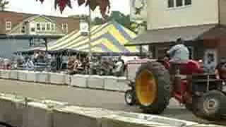 Black top tractor pulling at Rosholt WI [upl. by Nyra]