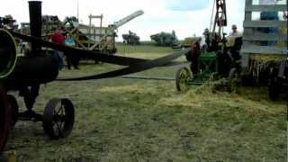 Straw baling using antique baler Cedar Valley Engine Club [upl. by Oinafipe]