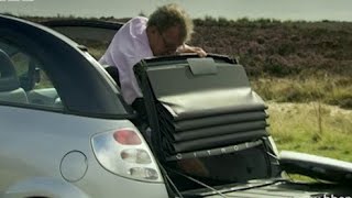 Jeremy Clarkson prøver å fjerne biltak [upl. by Felske]