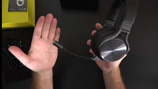 Corsair Virtuoso RGB Wireless XT Gaming Headset Unboxing [upl. by Gerardo567]