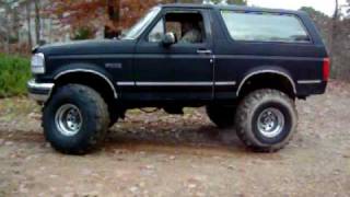 92 Bronco Flowmaster exhaust [upl. by Suravart114]