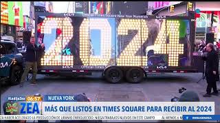 ¡Nueva York ya está listo para recibir el año nuevo  Noticias con Francisco Zea [upl. by Ahsiugal]