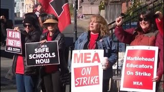 Striking North Shore teachers expected in court [upl. by Brigette]