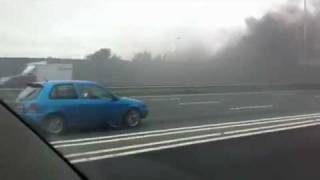 Brandende vrachtwagen op A15 [upl. by Analise]