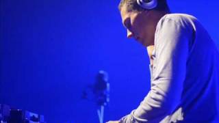 Tiesto Club life 164wmv [upl. by Cobbie]