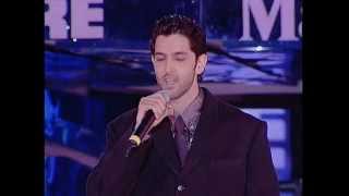 Hrithik Roshan  Filmfare 2001 [upl. by Darlene]