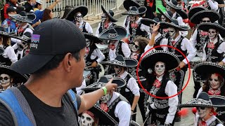 El mejor desfile de Mexico fue inventado por los Gringos POSAN COMO MEXICANOS [upl. by Acenahs460]