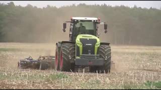 Claas Xerion 5000 mit Köckerling vector in FH [upl. by Nhor]