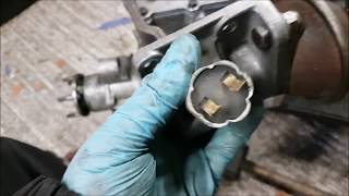 Range Rover Gearbox 4 speed LT95 Part 6 Vacuum difflock [upl. by Sharpe165]