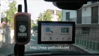 DriveTrack et Alpha 100 de chez GARMIN chez neapetfoodcom [upl. by Yeliab]