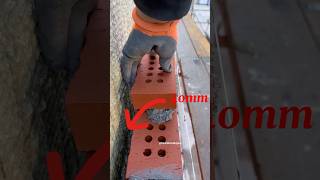 Bricklaying 40mm air cavity bricklayer satisfying mortar [upl. by Baptiste]