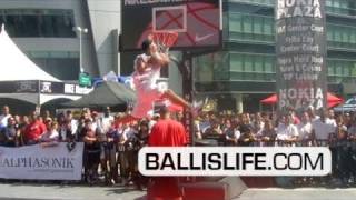 59quot TDub DOMINATES 2010 Nike Dunk Contest In LA Crazy Dunks [upl. by Aubyn]