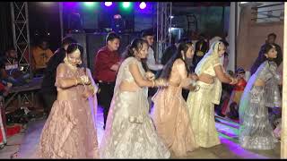 Royal Gujrati Wedding Dance Video  New Garba dance 2021  ma mane huldu bivdave  Ronny Records [upl. by Ennirroc231]