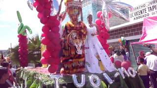 Carnaval Yautepec 2010 Reina y Chinelo [upl. by Lecram]