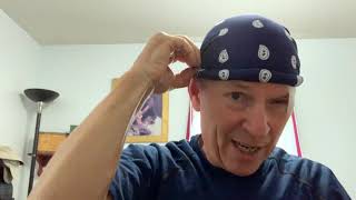 How to tie a bandana for bikers and hikers [upl. by Lantha]