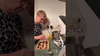 Jammy dodger blondies part 2 [upl. by Udela]