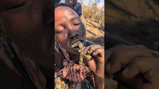 Its lunchtime😋 Woman Hadzabe tribe enjoying eating Meal so deliciousculture bushmen [upl. by Feer]