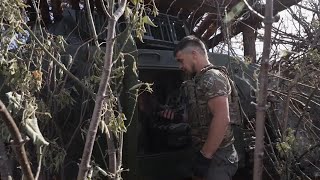 Ukrainian servicemen in the east continue fighting as Trump and Zelenskyy meet in New York [upl. by Martynne36]