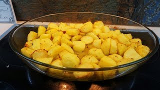 Μυστικά για τέλειες πατάτες φούρνου  How to make delicious oven baked potatoes [upl. by Prebo]