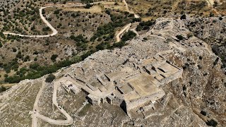 Mycènes Forteresse de lâge du bronze Grèce [upl. by Dlnaod]