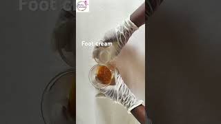 Foot cream crackcream natural [upl. by Malachy337]