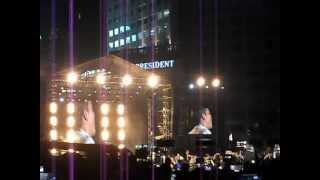 Gangnam Style Live  Psy  Seoul City Hall Plaza  Oct 4th 2012 [upl. by Jourdan813]