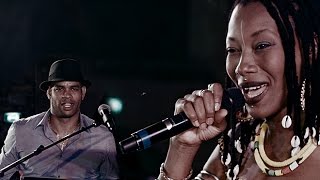 Fatoumata Diawara amp Roberto Fonseca  Sowa [upl. by Othella]