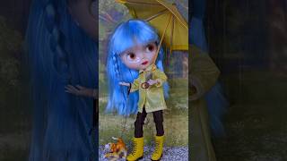 Blythe doll ready for the rain [upl. by Anetta]