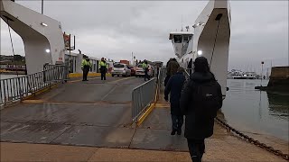 A Ride On The Floating Bridge  East Cowes To Cowes  Isle Of Wight  December 2020  kittikoko [upl. by Nnylram728]