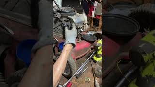 episode 7 rescuing Ursula the briggs and stratton lawnmower engine that starts then stops [upl. by Ylluz]