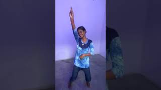 Oo goriye😇 GOLI 😇 chal javegi full song lovely dance by soloni kakkar [upl. by Kimber773]