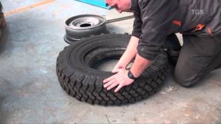 Toyota Land Cruiser 70 Series tyre change [upl. by Granny]