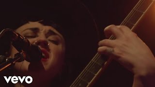 Hiatus Kaiyote  Molasses Live [upl. by Ayk157]