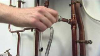 How to Repressurise a Heating System with an External Filling Hose  Worcester Bosch [upl. by Acul]