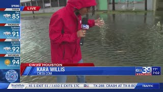 Flood waters outside Public Works building in Galveston  CW39 HOUSTON [upl. by Sloan]