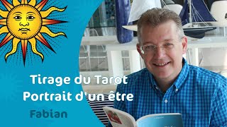 Tirage du Tarot  portrait dun être [upl. by Enneiluj]