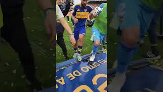 🔵🟡 LA REACCIÓN DE CHIQUITO ROMERO DESDE LA PLATEA DE LA BOMBONERA [upl. by Elleniad396]