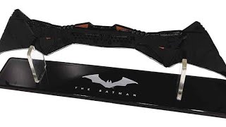 NECA 2022 dc the Batman Batarang scaled prop replica 7” with display factory entertainment review [upl. by Klimesh148]