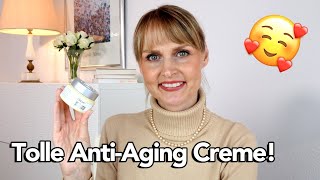 Review CONFIDENCE IN A CREAM von ItCosmetics  tolle 24h Creme mit AntiAging Effekt [upl. by Ahsaz21]