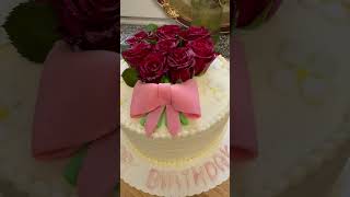 8 Red Roses Bouquets Cake [upl. by Nanni]