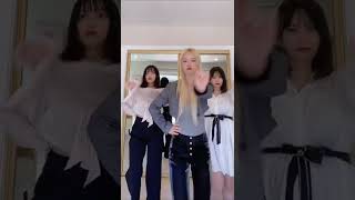 “Jiggle Jiggle” challenge Blackpink Version [upl. by Efioa]