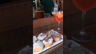 Cicchetti in Venedig Italy travel venice italy cicchetti food [upl. by Lacombe]