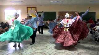 la espuela y el danzon cumbia bailes tipicos de panama [upl. by Yelnet164]